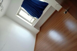 Staircase in 2 BHK Apartment at Lodha Primero, Mahalaxmi – for Rent