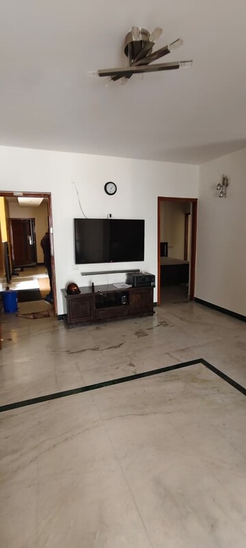 3 BHK Apartment For Rent in Langford Court, Langford Town