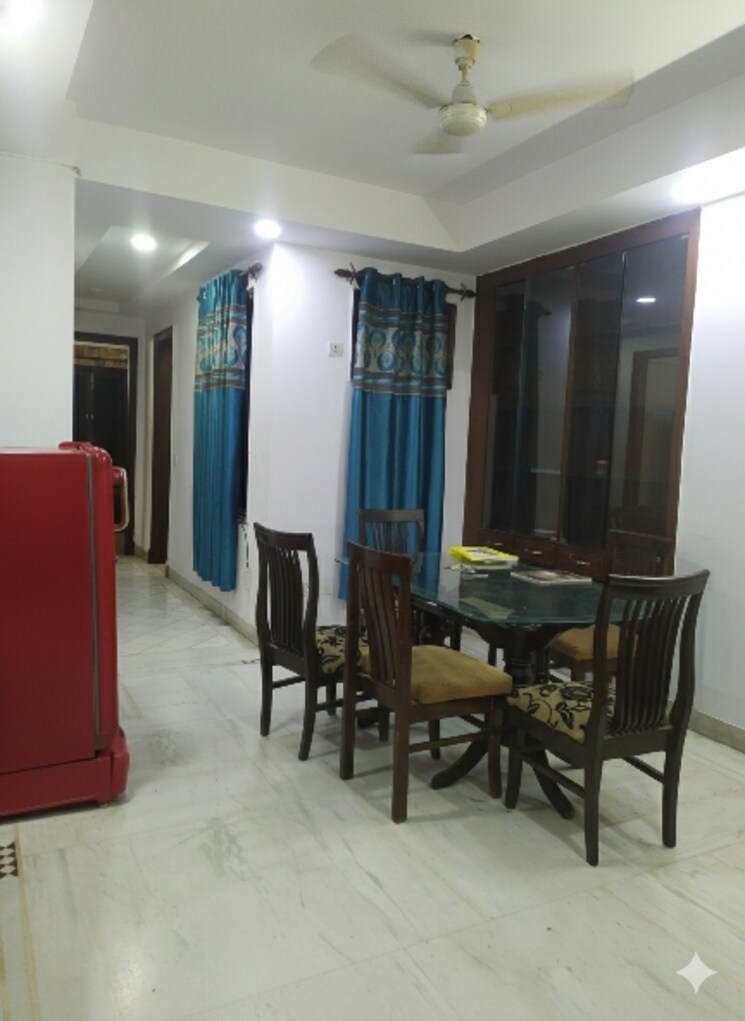 Living Room, kailash colony 3 Bedroom 1700 Sq.Ft. Builder Floor In Kailash Colony Delhi 9473340