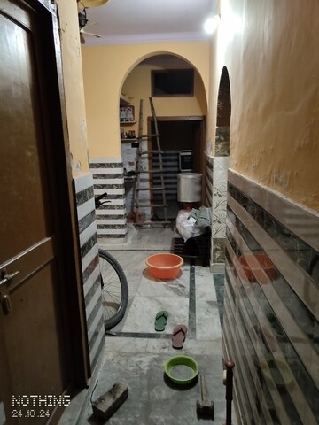 1 BHK Builder Floor For Sale in Mandawali