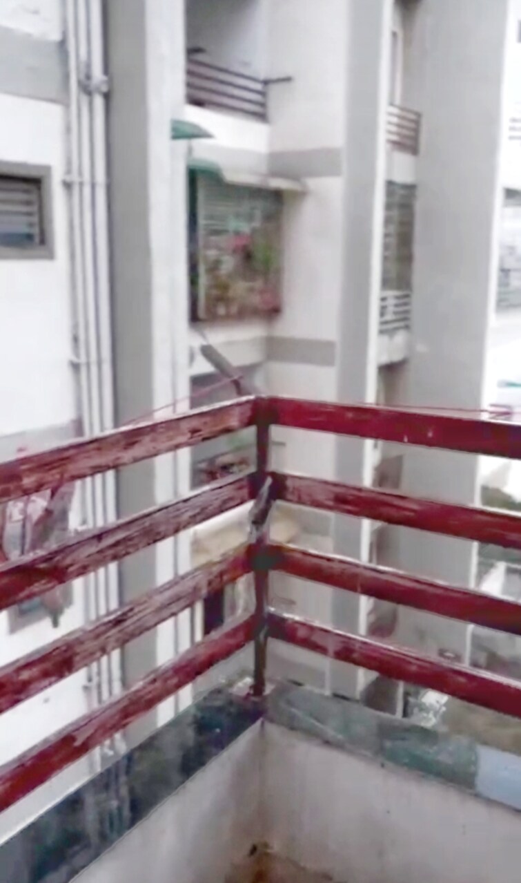 Balcony, chandkheda 2 Bedroom 1305 Sq.Ft. Apartment In Chandkheda Ahmedabad 9473344