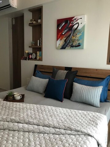 Bedroom in 2 BHK Apartment at Lodha Parkside, Worli – for Rent