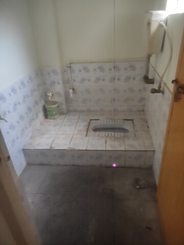 Bathroom in 1 RK Apartment at Guruwar Peth – for Rent