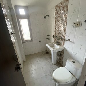 Bathroom in 3 BHK Builder Floor at Sector 21b – for Rent