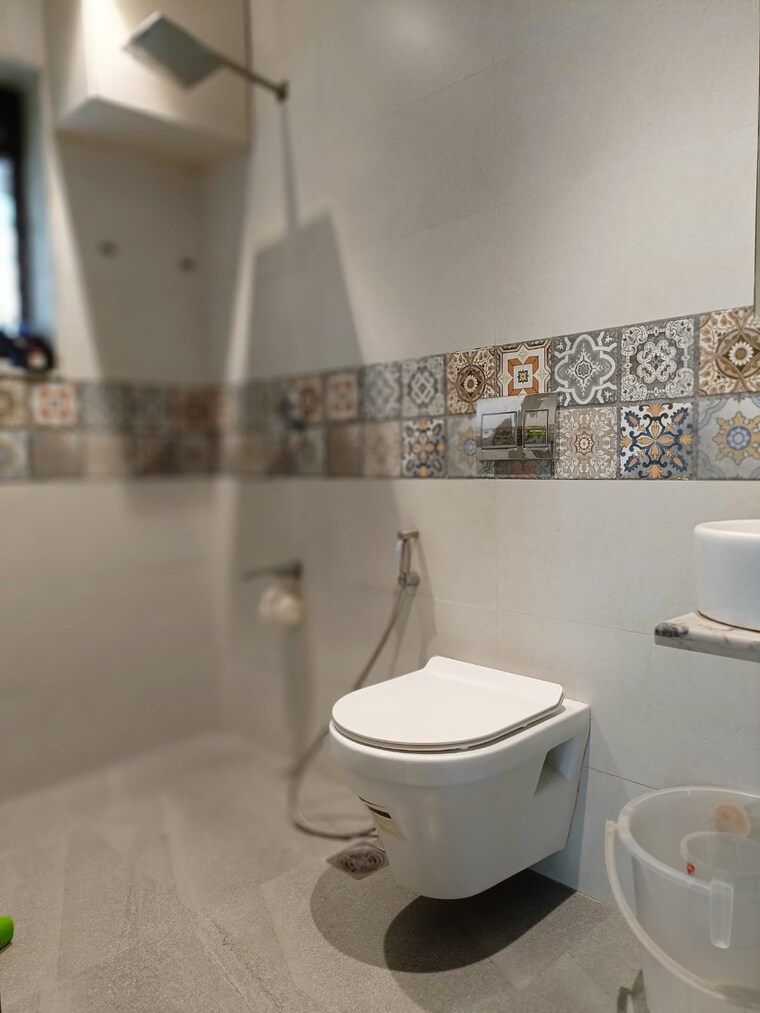 Attached Bathroom, somerset-apartments-bandra-west 2 Bedroom 770 Sq.Ft. Apartment In Bandra West Mumbai 9473359