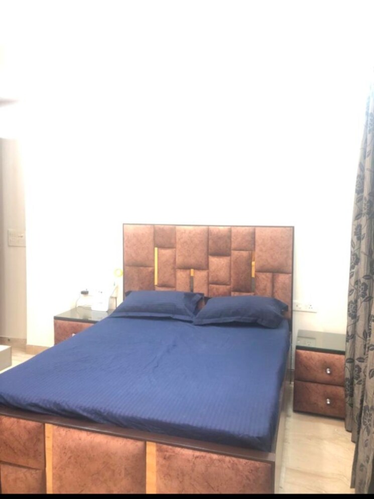 Bedroom, east of kailash 2.5 Bedroom 900 Sq.Ft. Builder Floor In East Of Kailash Delhi 9473377