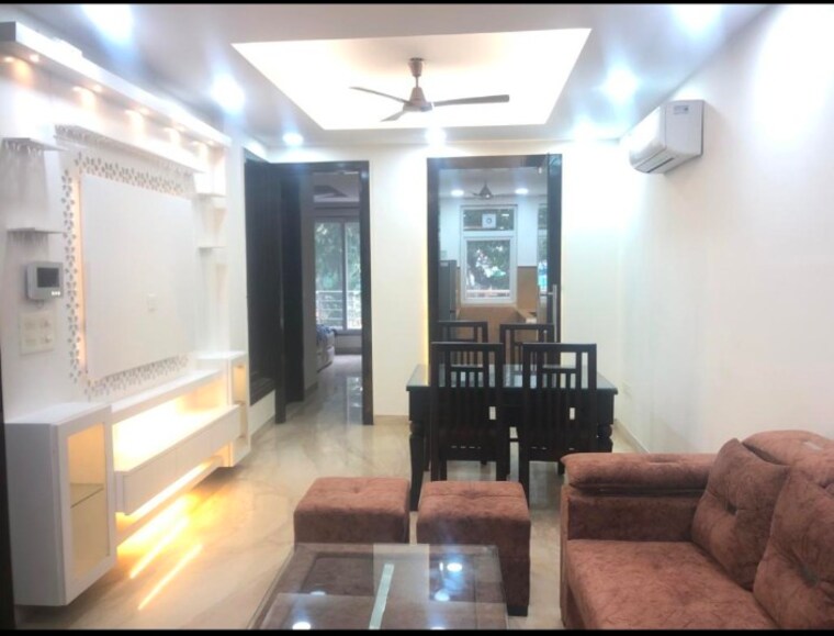 Living Room, east of kailash 2.5 Bedroom 900 Sq.Ft. Builder Floor In East Of Kailash Delhi 9473381
