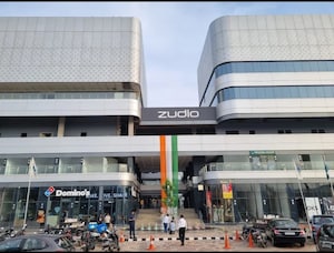  Shop – Exterior View View at Elan Miracle, Sector 84 - for Sale