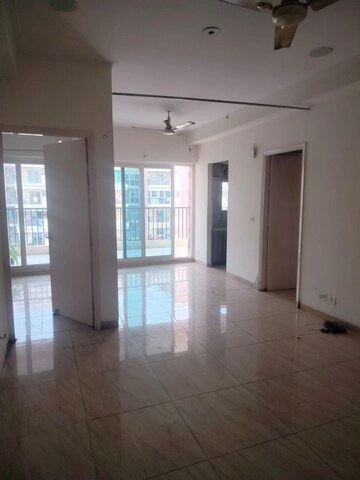 3 BHK Apartment For Rent in Gaur Atulyam, Omicron I Greater Noida