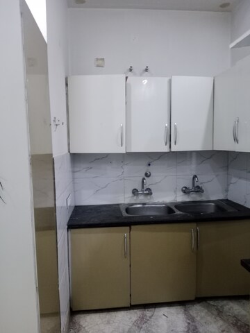 Kitchen in 3.5 BHK Builder Floor at Ansals Sushant City – for Rent