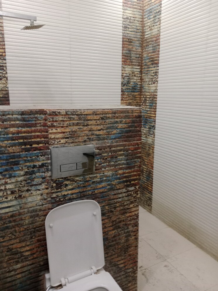 Attached Bathroom, ansals sushant city 3.5 Bedroom 2602 Sq.Ft. Builder Floor In Ansals Sushant City Panipat 9473403