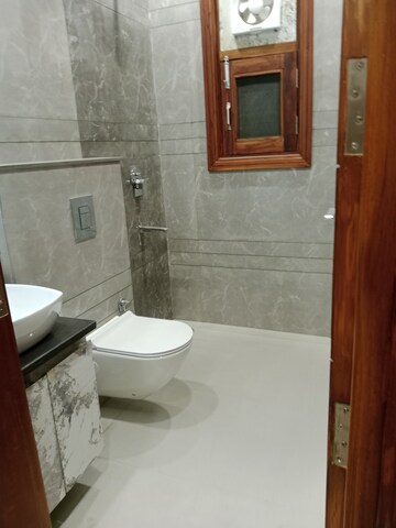 Bathroom in 3.5 BHK Builder Floor at Ansals Sushant City – for Rent