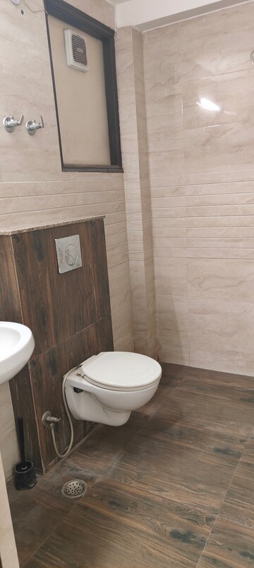 Bathroom in 5 BHK Penthouse at Palam Vihar Residents Association, Palam Vihar – for Sale