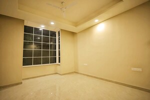 Room in 4 BHK Villa at Dadu Dayal Nagar – for Sale