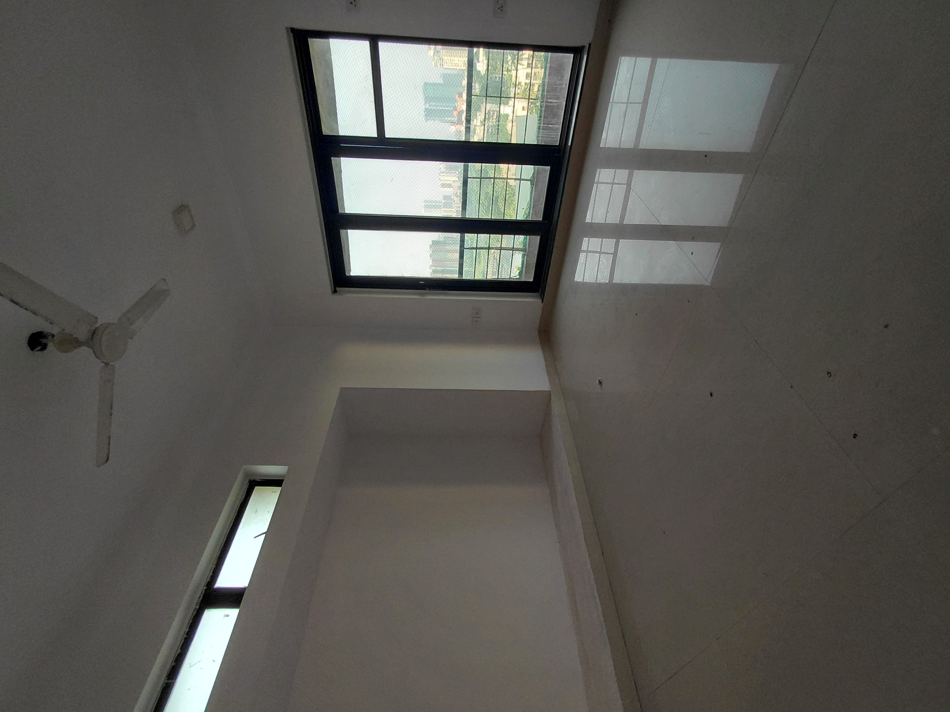 2 BHK Apartment For Sale in K Raheja Interface Heights