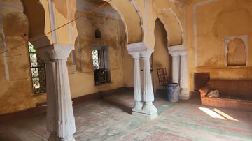 Building Lobby in 6+ BHK Villa at Jaipur Ajmer Express Highway – for Sale