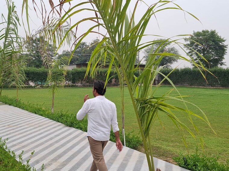 Garden, neha-florence Commercial Land 1 Acre In Ballabhgarh Faridabad 9473455