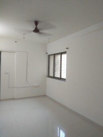 1 BHK Apartment For Rent in Lodha Splendora, Ghodbunder Road