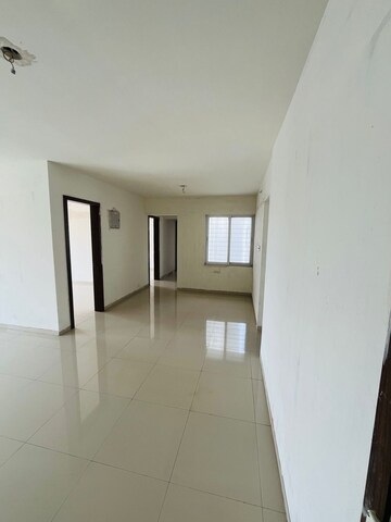 Room in 3 BHK Apartment at Rane Nagar – for Sale