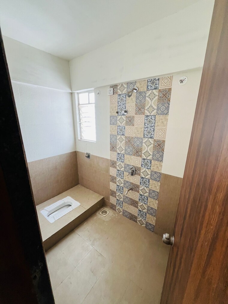 Attached Bathroom, rane nagar 3 Bedroom 1870 Sq.Ft. Apartment In Rane Nagar Nashik 9473526