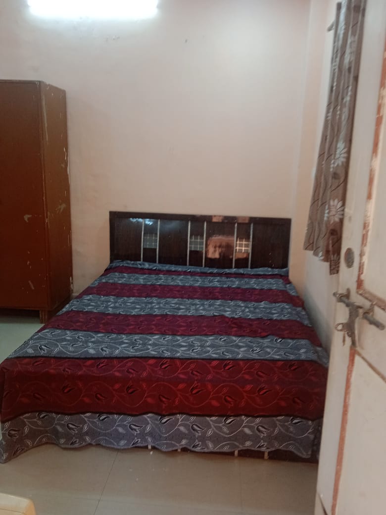 2 BHK Apartment For Rent in Rustomjee Balmoral