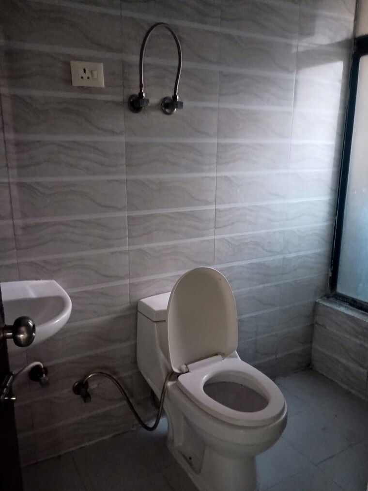 Bathroom, nilaya-greens 2 Bedroom 852 Sq.Ft. Apartment In Raj Nagar Extension Ghaziabad 9473579