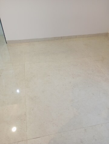 Room in 1 RK Apartment at Jyoti Skyline, Chakala – for Sale