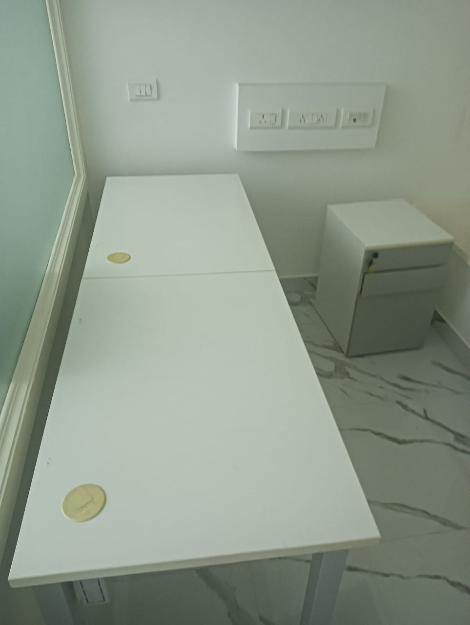 Office Space For Rent in Embassy Icon