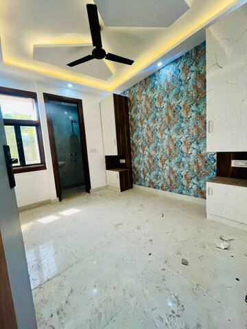 Bedroom in 2 BHK Builder Floor at Dwarka Mor – for Rent