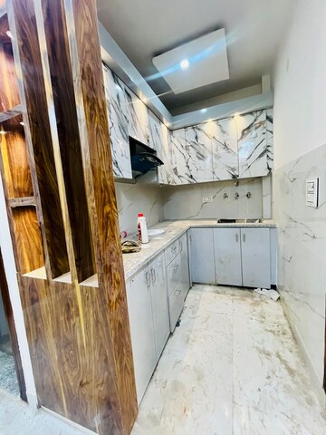 Kitchen in 2 BHK Builder Floor at Dwarka Mor – for Rent