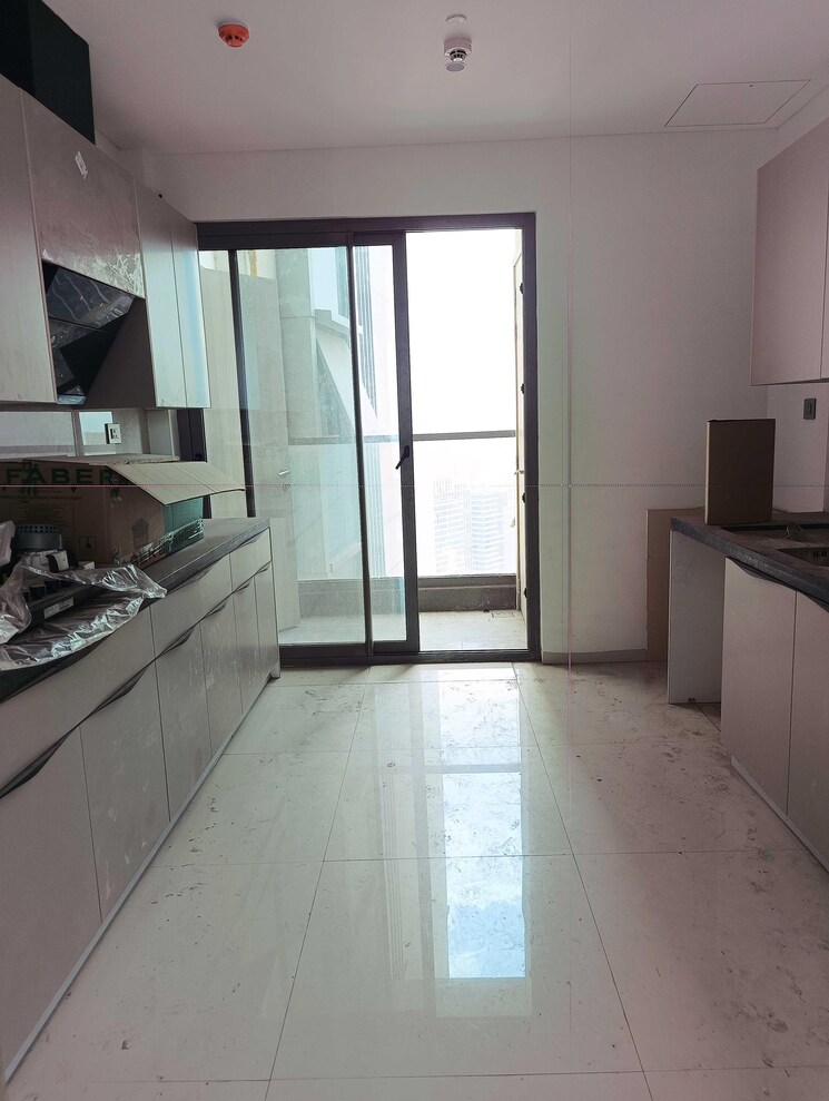 Kitchen, rustomjee-crown 4 Bedroom 2190 Sq.Ft. Apartment In Prabhadevi Mumbai 9473602