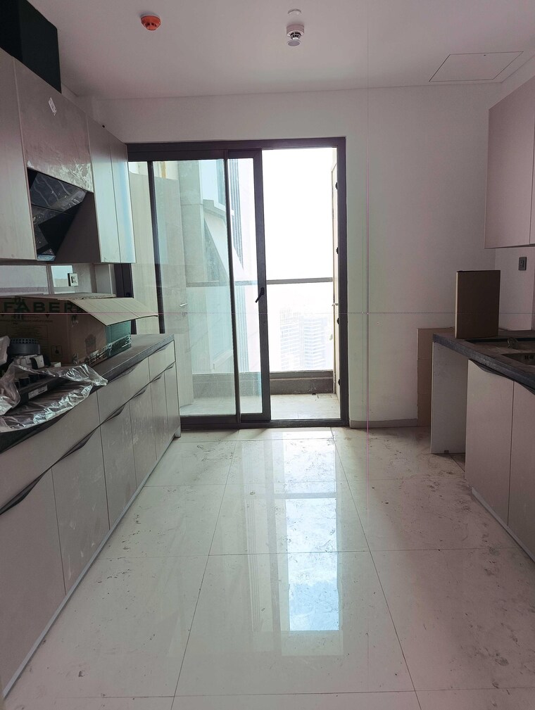 Kitchen, rustomjee-crown 4 Bedroom 2190 Sq.Ft. Apartment In Prabhadevi Mumbai 9473602