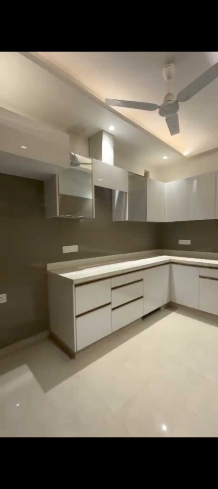 Kitchen, chattarpur 3 Bedroom 1250 Sq.Ft. Builder Floor In Chattarpur Delhi 9473628