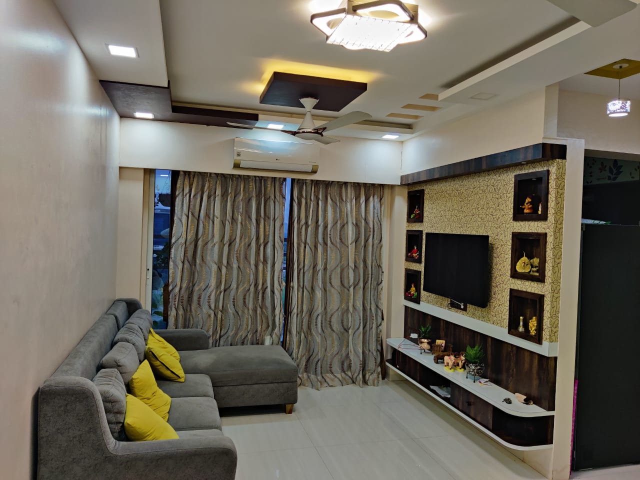 2 BHK Apartment For Sale in Akshar Green World