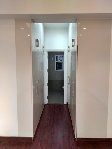 Building Lobby in 3 BHK Apartment at ATS Le Grandiose, Sector 150 – for Rent