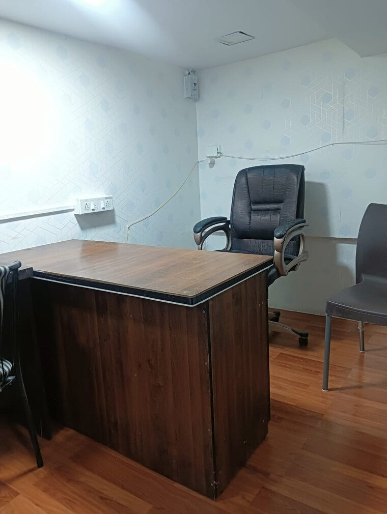 Team Area, haware-fantasia Commercial Office Space 228 Sq.Ft. In Vashi Sector 28 Navi Mumbai 9473645