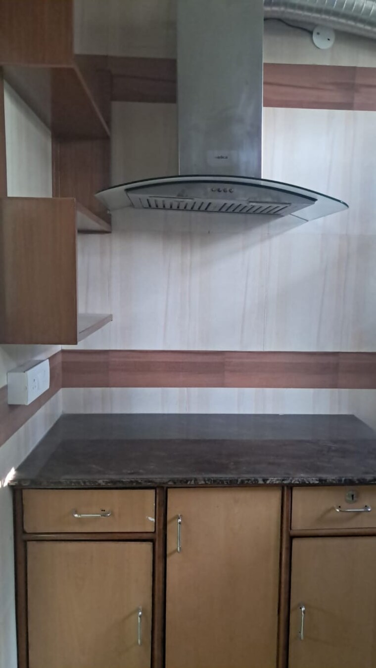 Kitchen, sector 40 1 RK 400 Sq.Ft. Builder Floor In Sector 40 Chandigarh 9473694