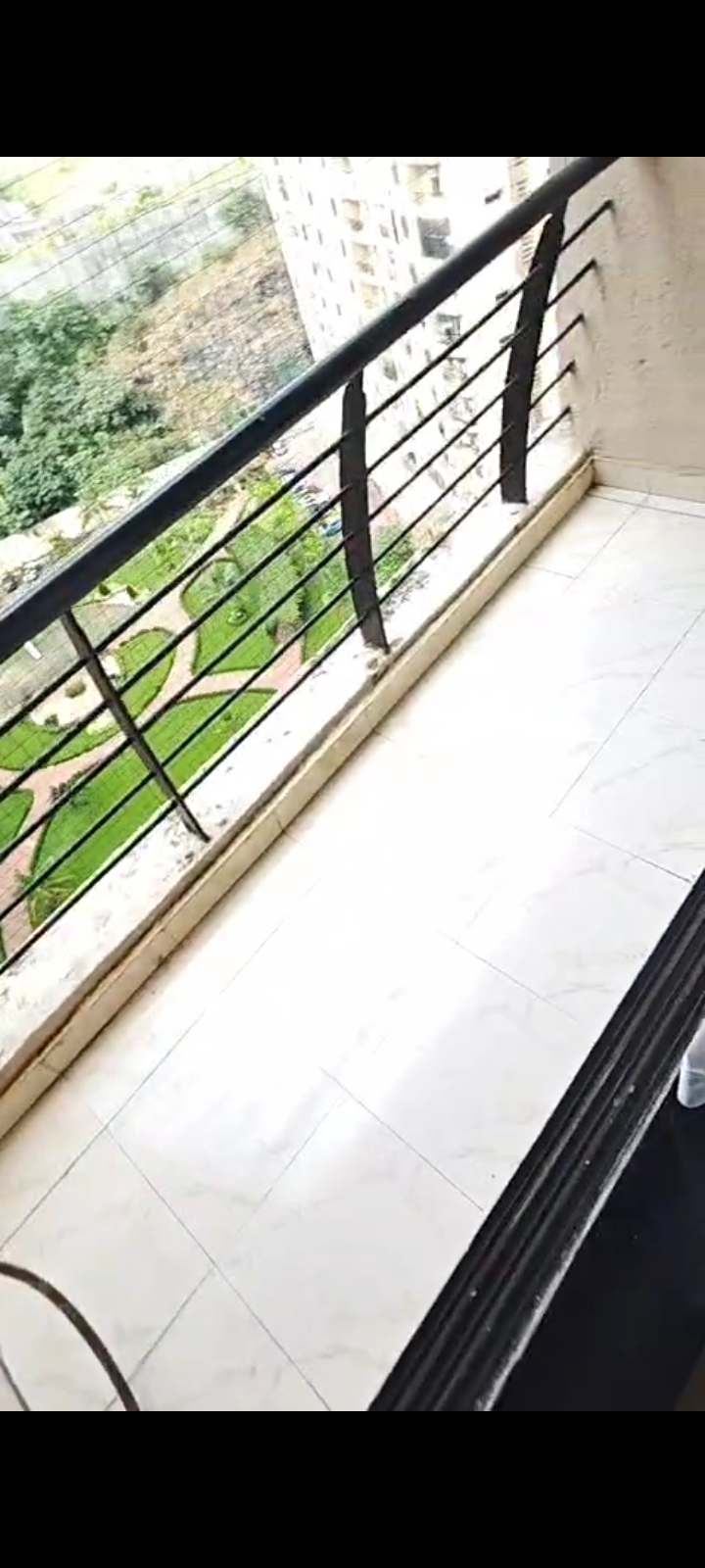 2 BHK + Extra Room Apartment For Rent in K Raheja Heights