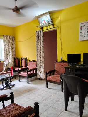 Living Room in 2 BHK Apartment at Miramar CHS, Dadar West – for Rent