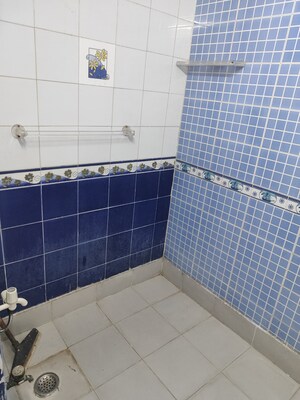 Bathroom in Studio Independent House at RWA Apartments Sector 30, Sector 30 – for Rent