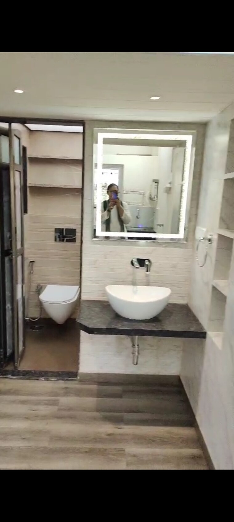 Bathroom, tilak nagar 1 Bedroom 450 Sq.Ft. Apartment In Tilak Nagar Mumbai 9473744