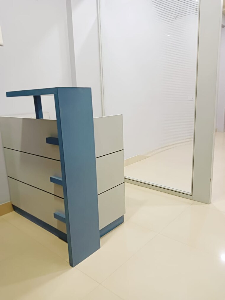 Room, haware-infotech-park Commercial Office Space 670 Sq.Ft. In Vashi Sector 30a Navi Mumbai 9473739