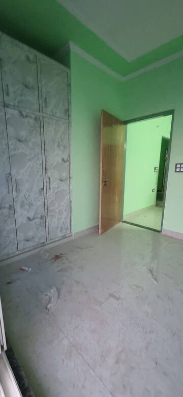 Furnished Amenities in 2 BHK Apartment at Pareena Om Apartments, Sector 112 – for Rent