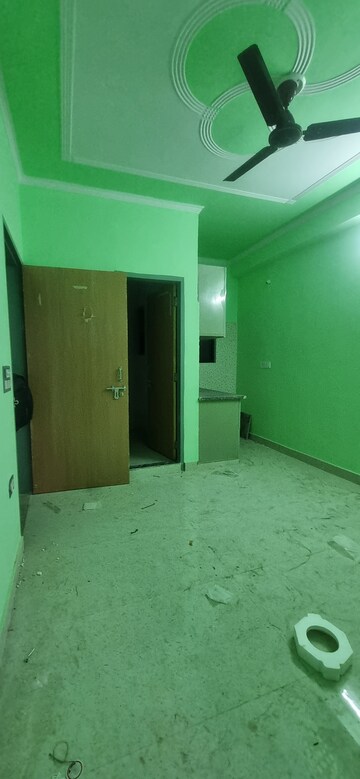 Furnished Amenities in 2 BHK Apartment at Pareena Om Apartments, Sector 112 – for Rent