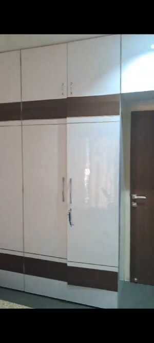 Room in  Pg at Vakola – for Rent