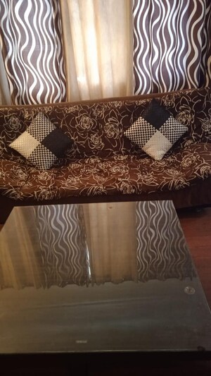 Bedroom in 2 BHK Independent House at Sector 55 – for Rent