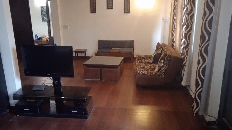 Living Room, sector 55 2 Bedroom 1710 Sq.Ft. Independent House In Sector 55 Noida 9473788