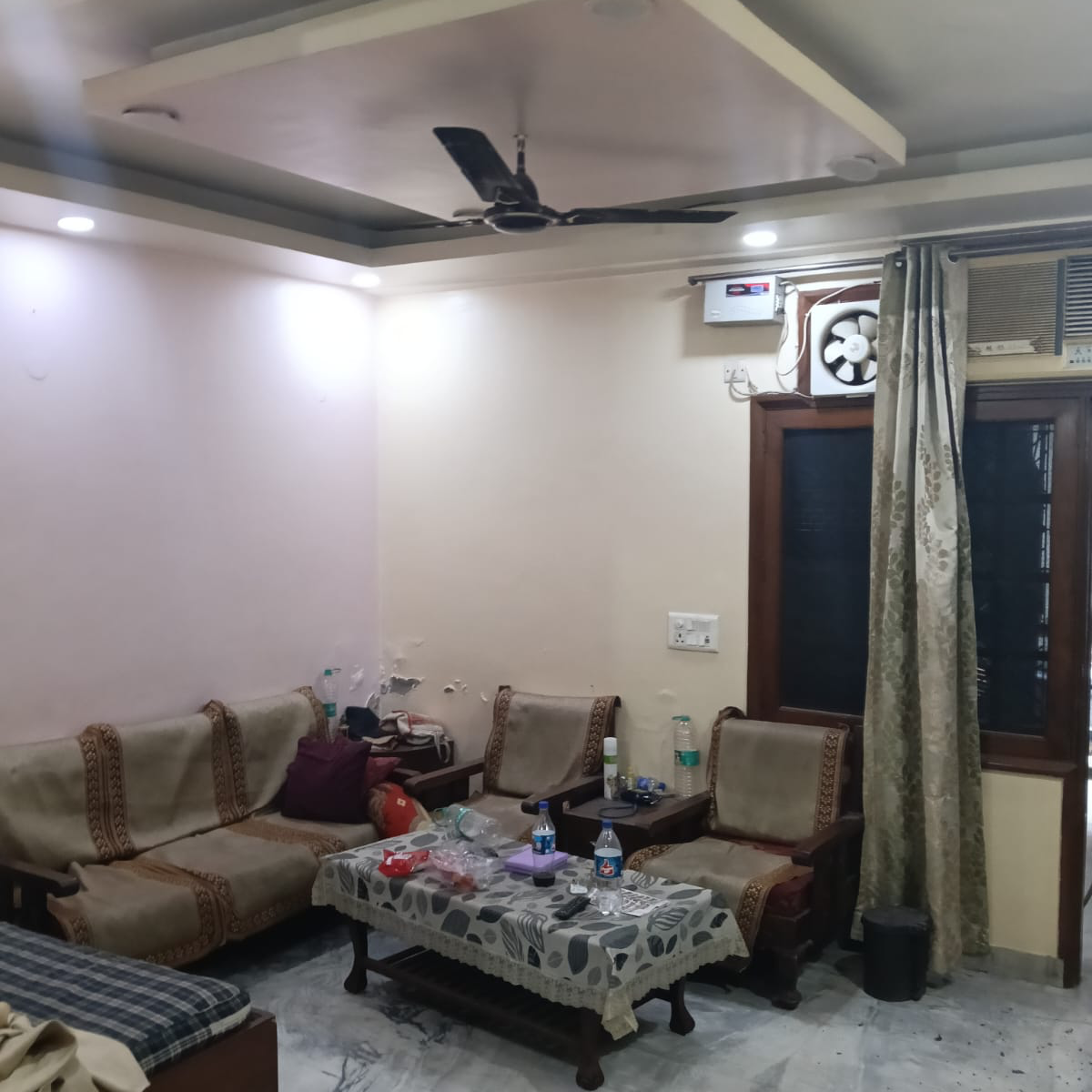 2 BHK Apartment For Rent in Tughlakabad Extension