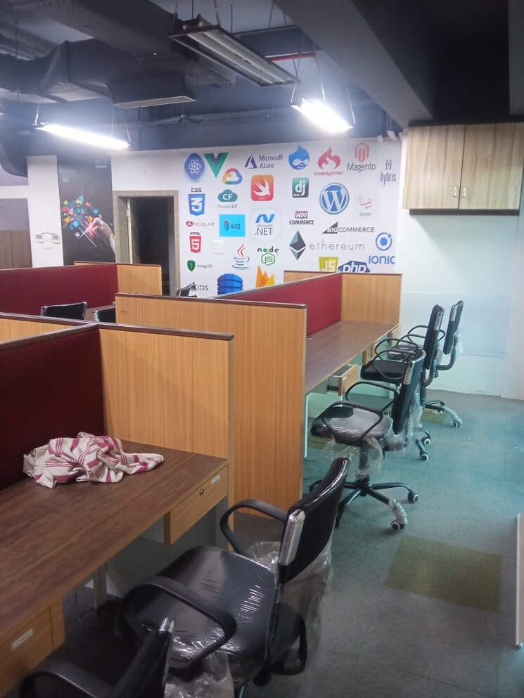 Team Area, rupa-solitaire Commercial Office Space 1800 Sq.Ft. In Kopar Khairane Navi Mumbai 9473806