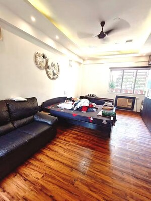 Gym in 3 BHK Apartment at Panchsheel Greens II, Sector 16 Greater Noida – for Rent